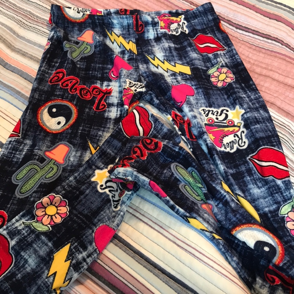 New Girls Emoji leggings